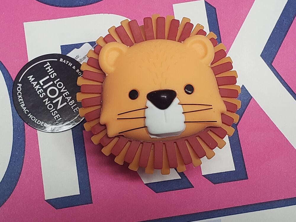 BBW Noise Making Lion Keychain PocketBac Holder Backpack Purse Luggage Keychain